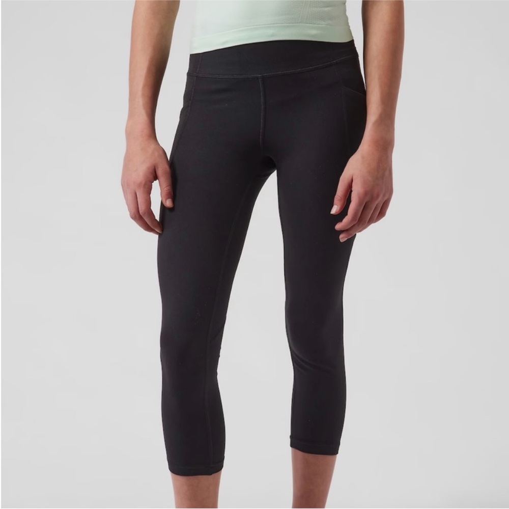 Athleta Girl High Rise Stash Your Treasures Capri Black